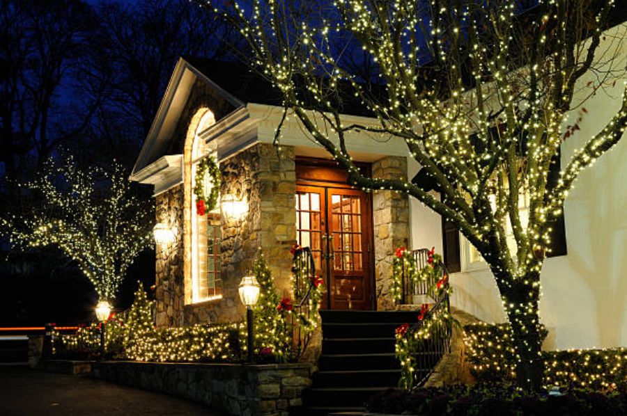 Christmas Lights - The Best Way to Decorate Your Home