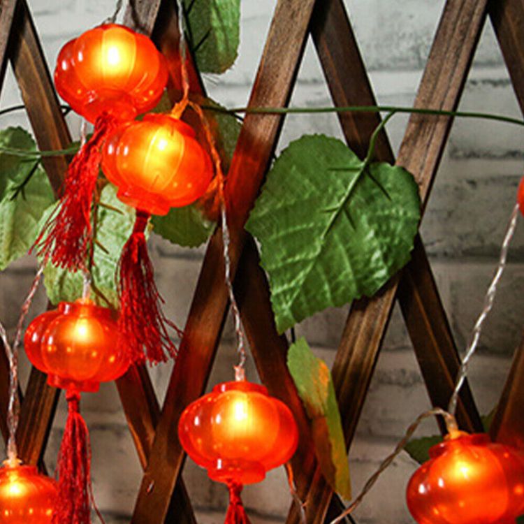 Picture of Traditional Chinese Red Lantern Lamp 3M Warm White Fairy String Lights – 20 LEDs – USB Powered with Remote & 8 Modes