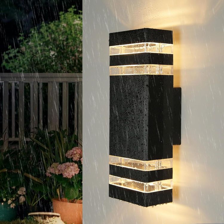 Modern IP65 waterproof wall lamp for porch and garden