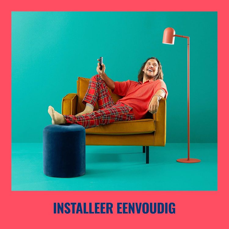 Picture of Colour [E27 Edison Screw] Smart Connected WiFi Light Bulb + WizMote with Wireless Remote. 60W Colour and White Light, App Control for Home Indoor Lighting, Livingroom, Bedroom. [Energy Class A]