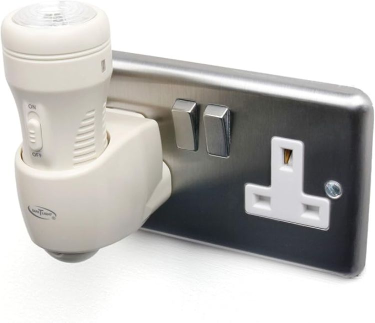 Picture of NEW* 3-in-1 Rechargeable Torch Automatic Night Light & Emergency Power Cut Light. As seen on BBC's"Dragons Den"
