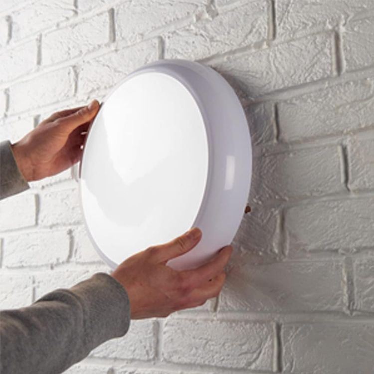 Picture of LED 2D White Bulkhead 18W Round IP65 CCT Selectable Tri Colour Ceiling & Wall Light in White [Energy Class A]
