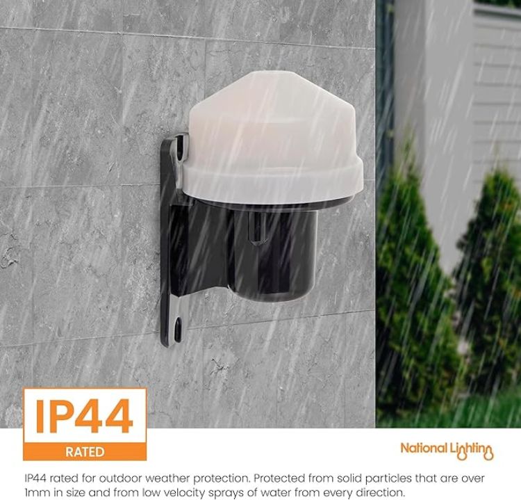 Picture of Electronic Dusk To Dawn Photocell Sensor Outdoor Weatherproof Light Switch IP44 Rated