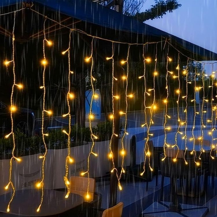 Picture of 10m 400 LED Plug-in Waterproof Fairy String Lights with 8 Modes, Timer&Connectable, for Eaves, Gutters, House Roof, Garden, Patio & Party Decorations Warm White